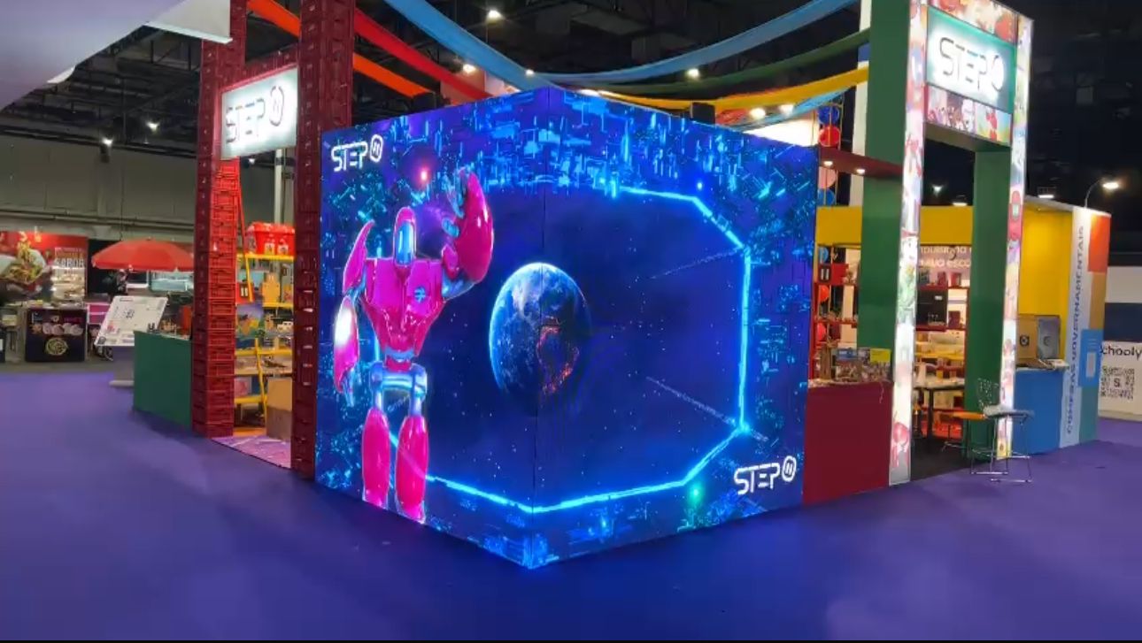 Totem Interativo, TVs de Grande Formato e Projetores para a FISPAL Tecnologia 2026