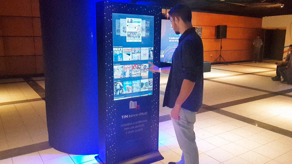 Aluguel de Totem Interativo Touch Screen Curvo Aluguel de Painel de led TOUCH SCREEN EM BRASILIA EM 2026
